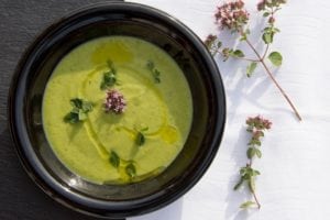 The recipe for cauliflower soup